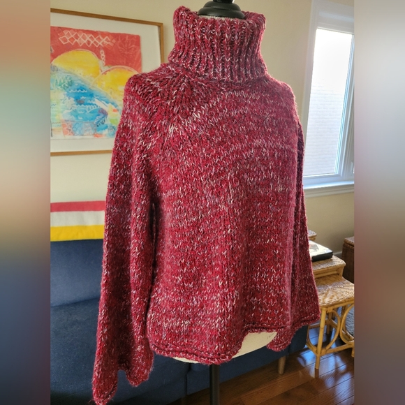 Urban Outfitters sweater - Picture 5 of 7